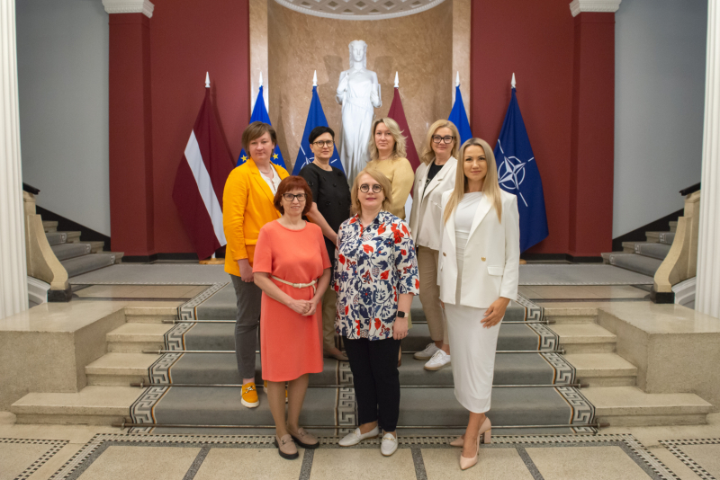 2025. gada mentoru grupa