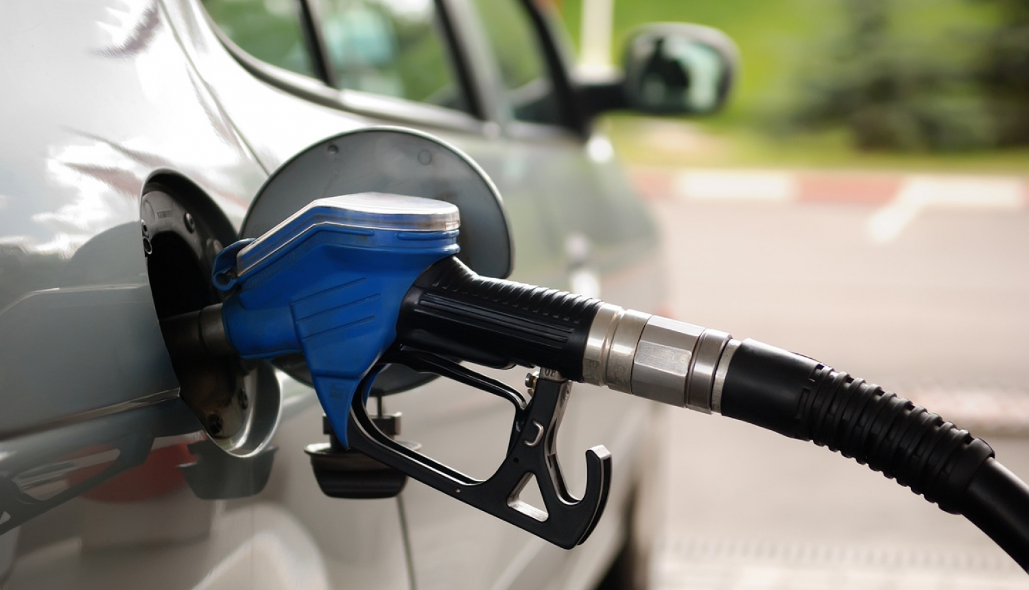 Noteiks jaunu pienākumu degvielas tirgotājiem biodegvielas patēriņa veicināšanai