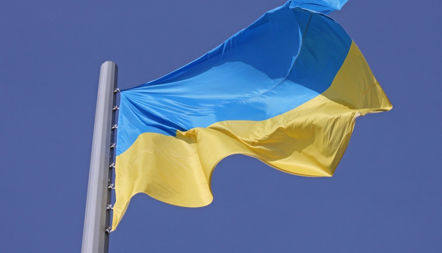 Ministru kabinets apstiprina divu civilo ekspertu dalību starptautiskajās misijās Ukrainā