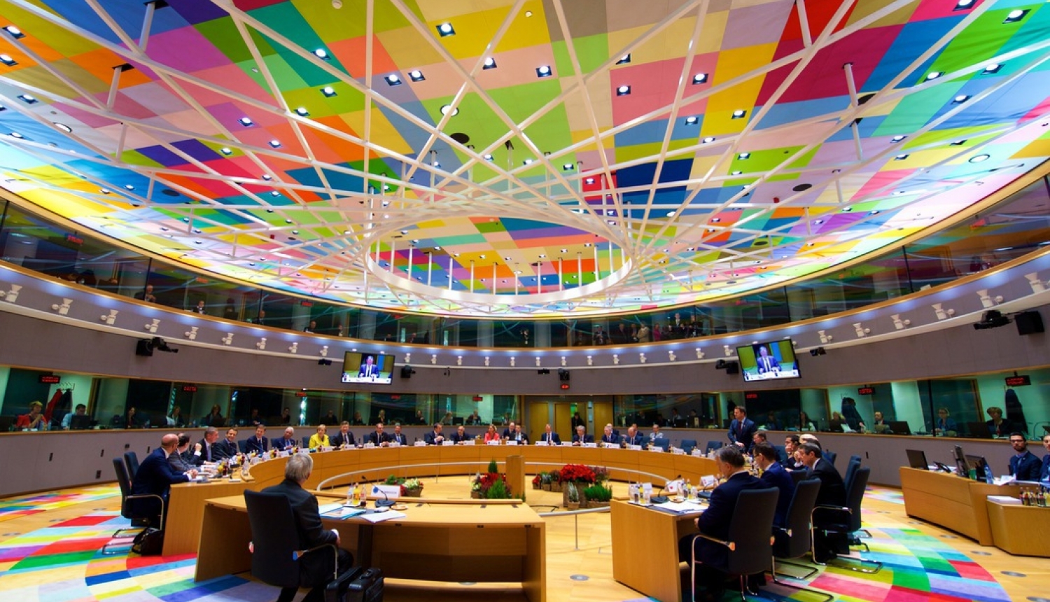 25 ES valstu un valdību vadītāji atbalsta Pastāvīgās strukturētās sadarbības uzsākšanu