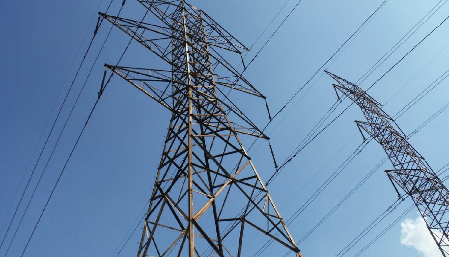 Valdība sper nākamo soli OIK sistēmas sakārtošanā un vēl pastiprina obligātā iepirkuma elektrostaciju uzraudzību